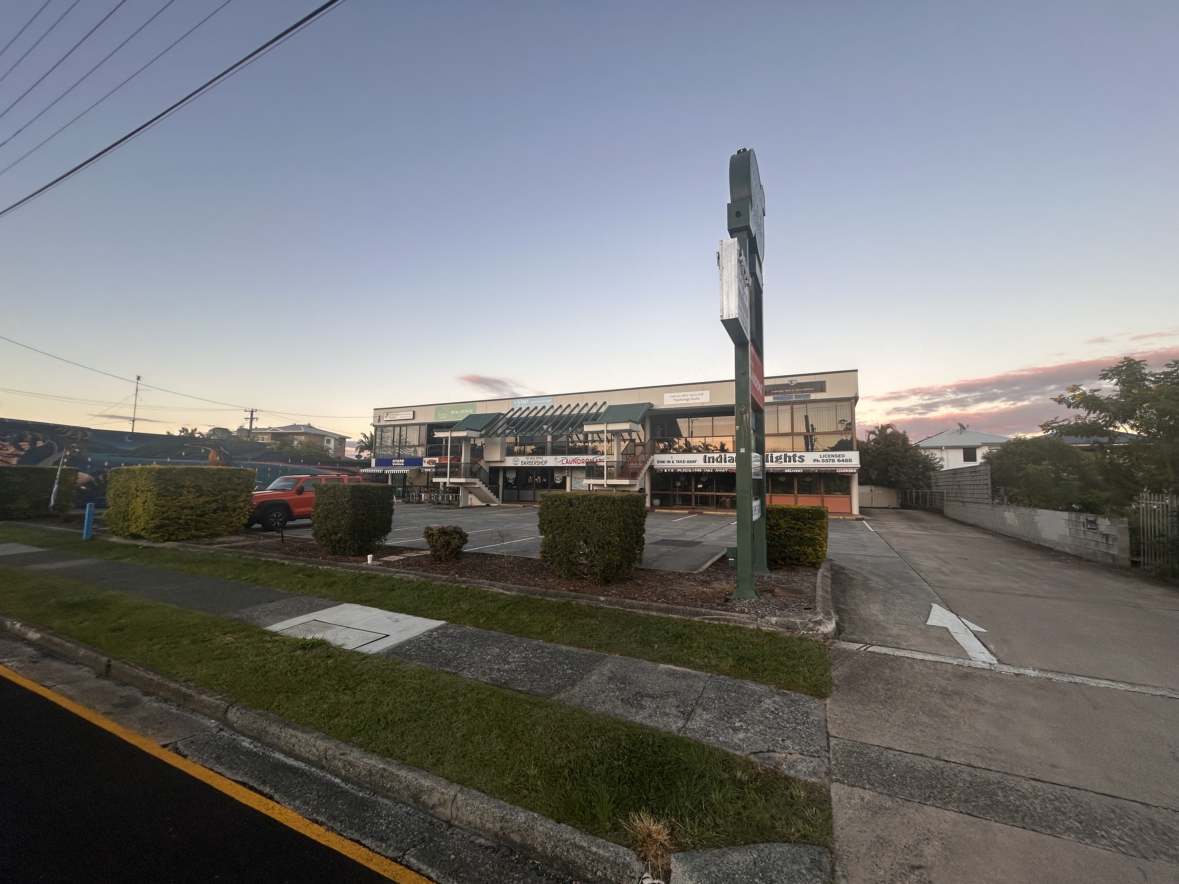Miami Central building, 2098 Gold Coast Highway, Miami